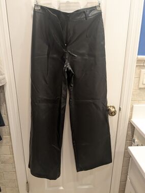 NWT - Latellier - Black Faux Leather Straight-Leg Pants